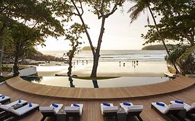 เดอะ โบทเฮ้าส์ ภูเก็ต (มาตรฐาน SHA Plus+)